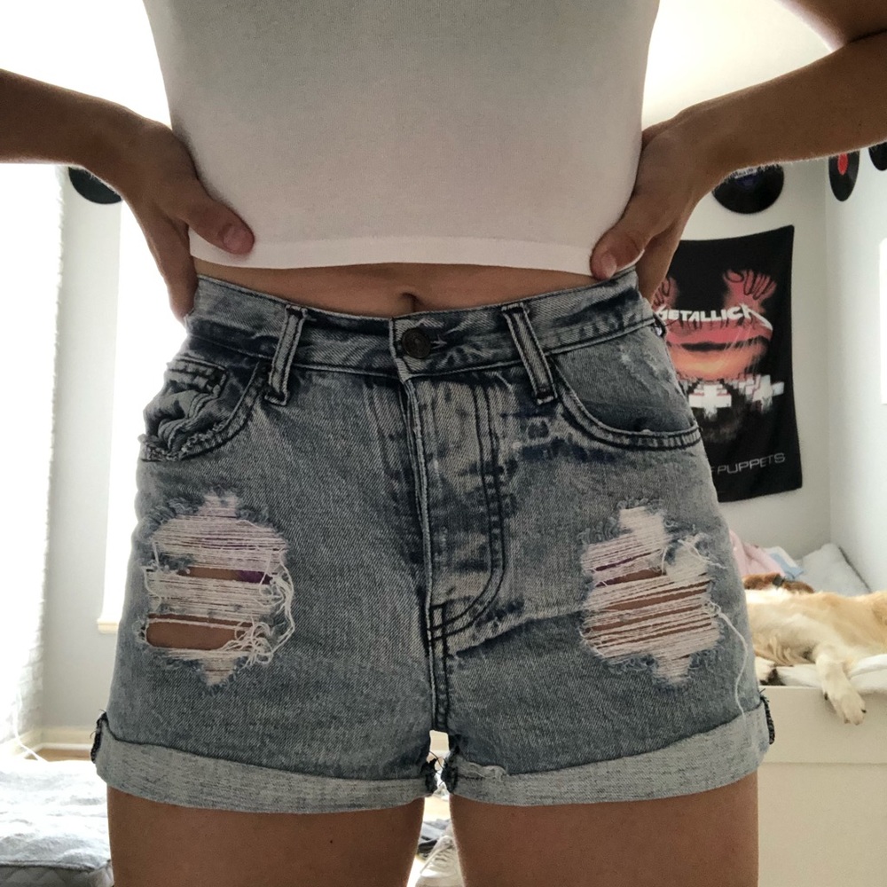 Brandy Melville shorts